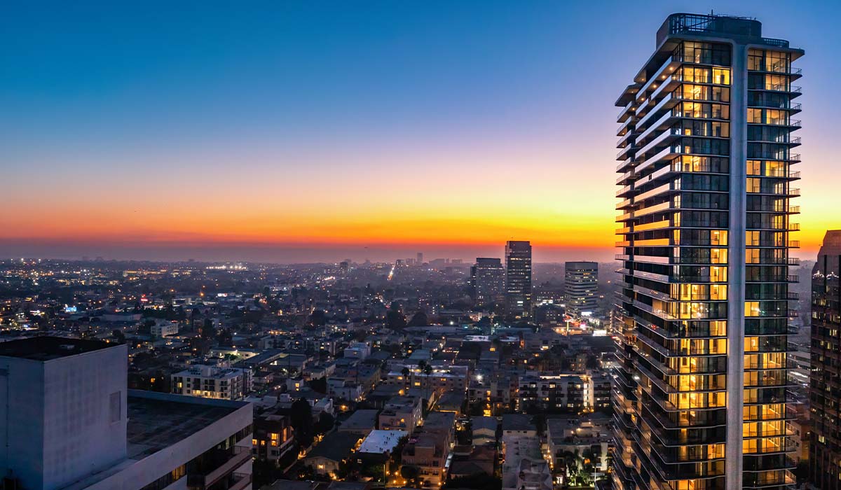 The Landmark Los Angeles Luxury Apartments