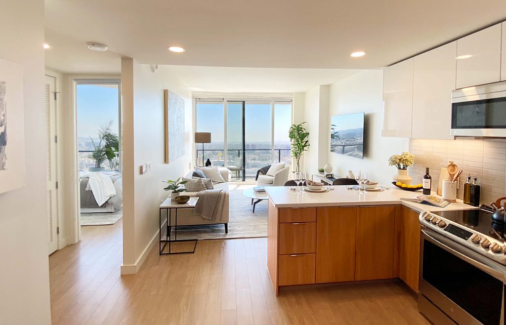 Luxury Los Angeles Apartment Living at LMLA